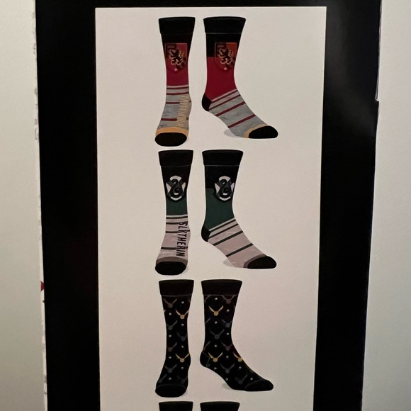 Harry Potter Casual Crew 6-Pack of Socks NWT - Picture 5 of 7